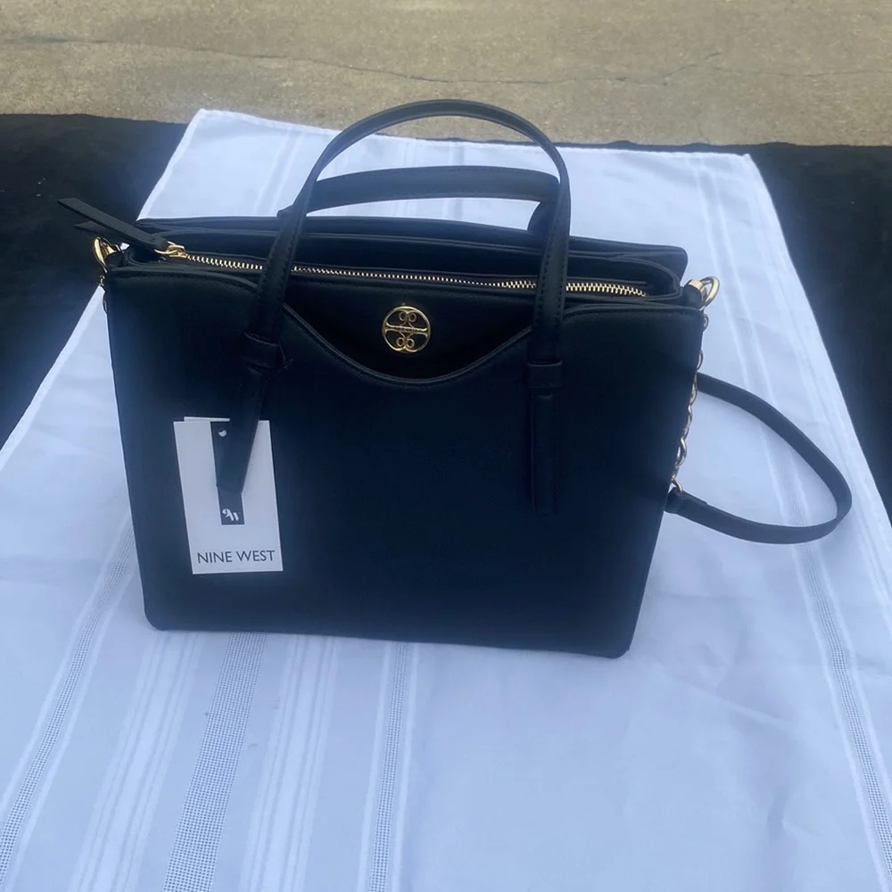 NWT Nine West Black Satchel Handbag/Crossbody - Picture 1 of 4